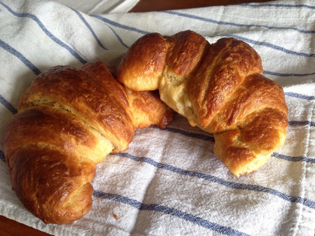 Two Croissants - Recipe for lactosefree and fructose friendly croissants from scratch | annavaleria.net